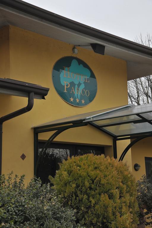 Hotel Parco Castelvetro Piacentino エクステリア 写真