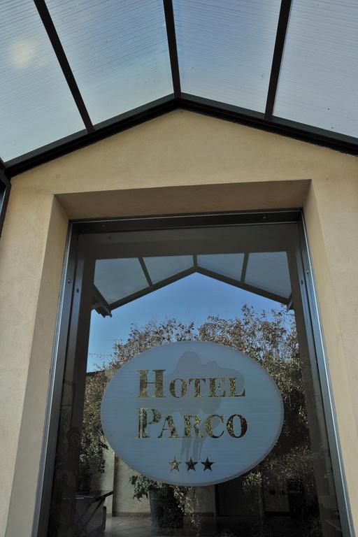 Hotel Parco Castelvetro Piacentino エクステリア 写真